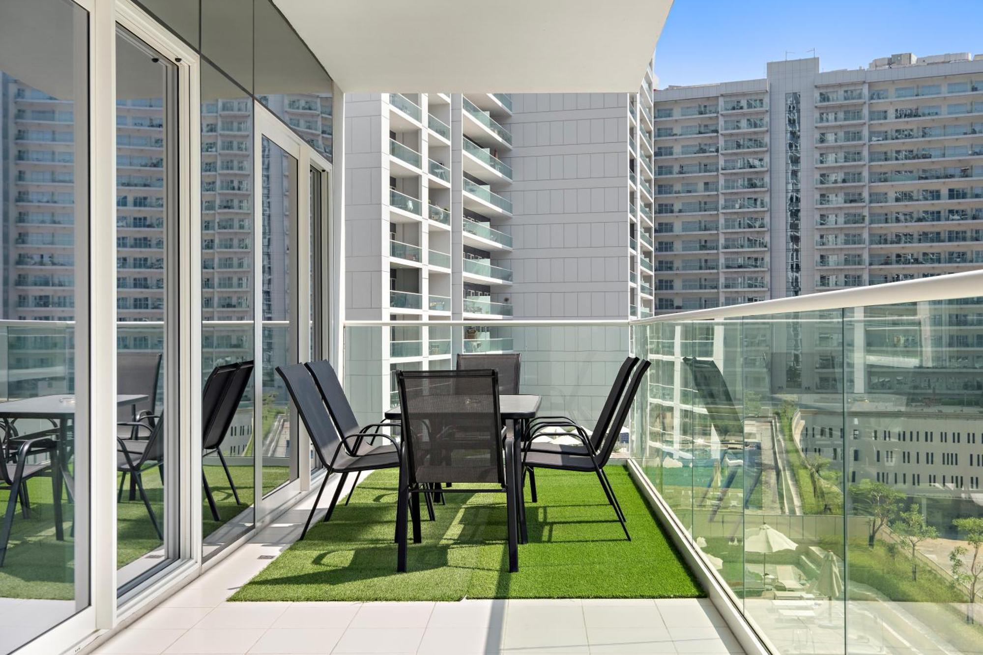 Beautiful 2br With Gym And Pool Apartment